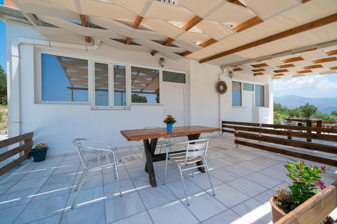 Apartmán Casa Di Colona - Κόκκινο Lixouri Exteriér fotografie